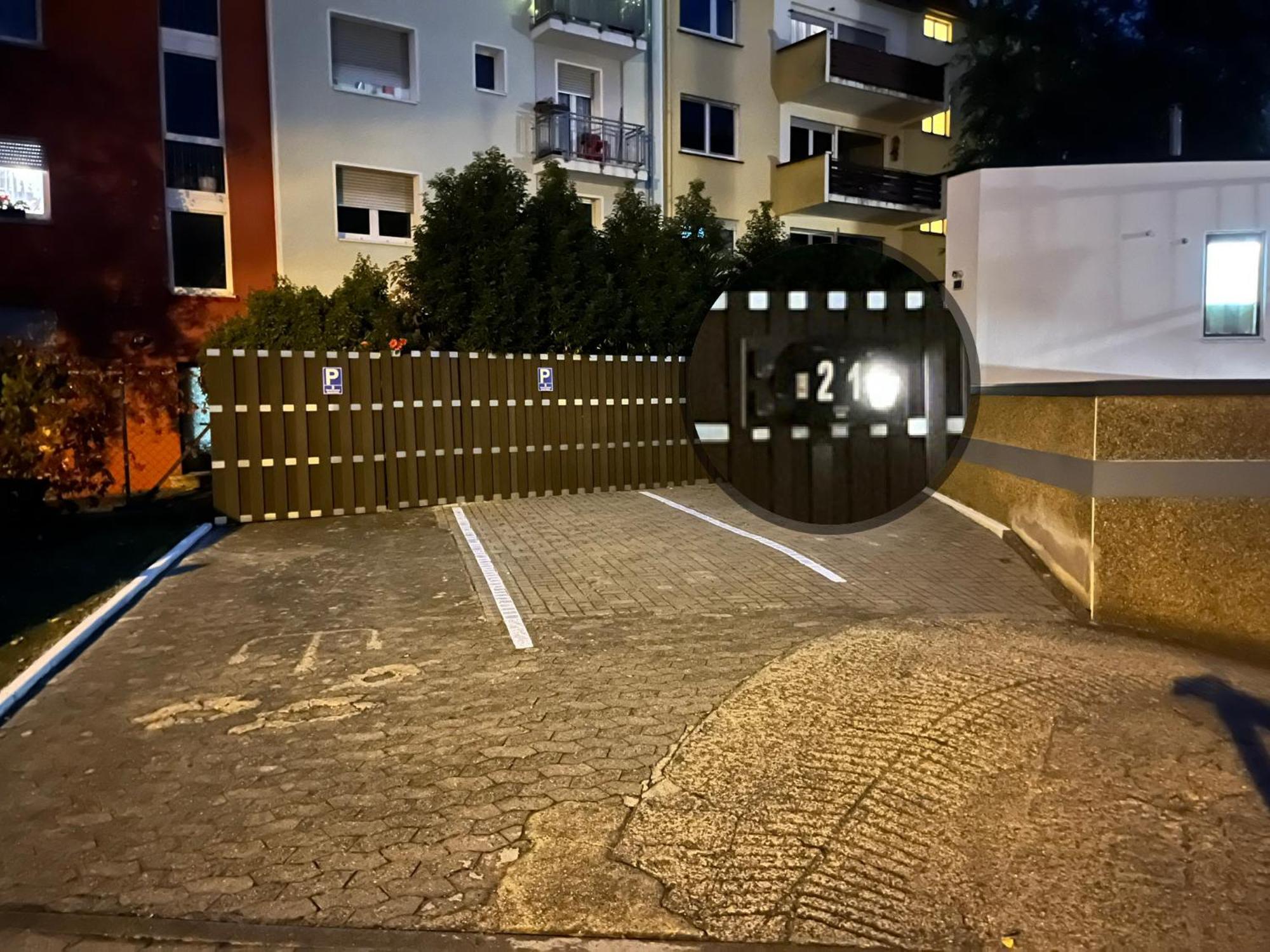 Living At Saarpartments -Adults Only- 2 Bedroom, Netflix - Business & Holiday Apartments For Long- And Short Term Stay, 3 Min To Train Station, Secure E-Bike Parking! Саарбрюккен Экстерьер фото